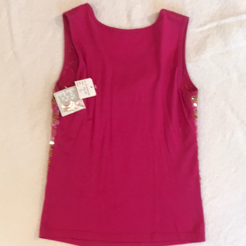 Top - Picture 2 of 2